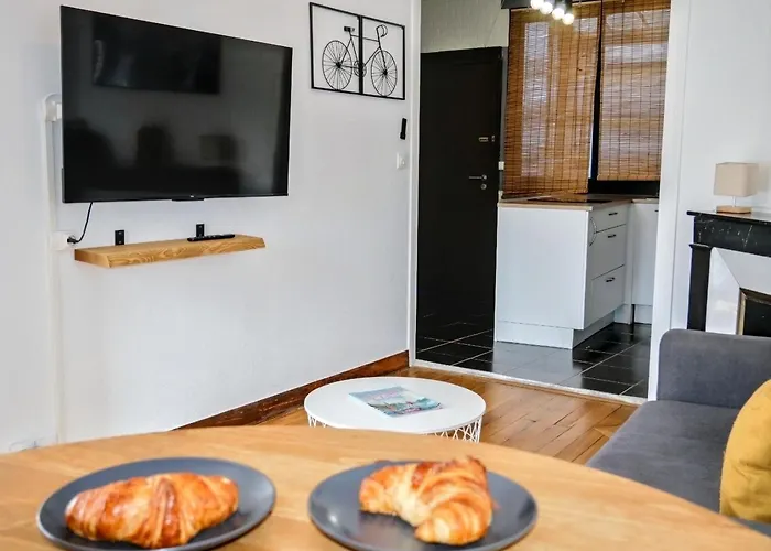 Nicolas En Vienne - Cosy, Confortable, Tout Equipe
