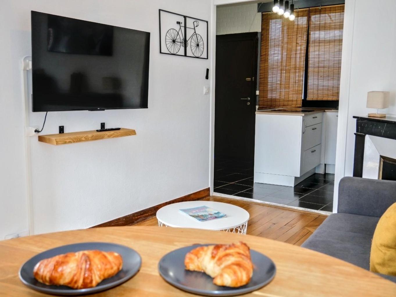 Nicolas En Vienne - Cosy, Confortable, Equipe * Blois